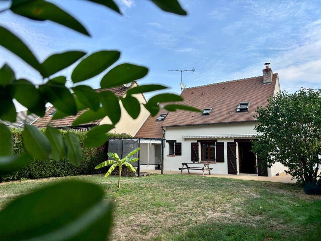 Maison à vendre, 110m², SAINT GERVAIS LA FORET