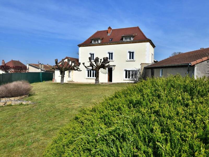 Maison à vendre, 190m², POUILLY SOUS CHARLIEU