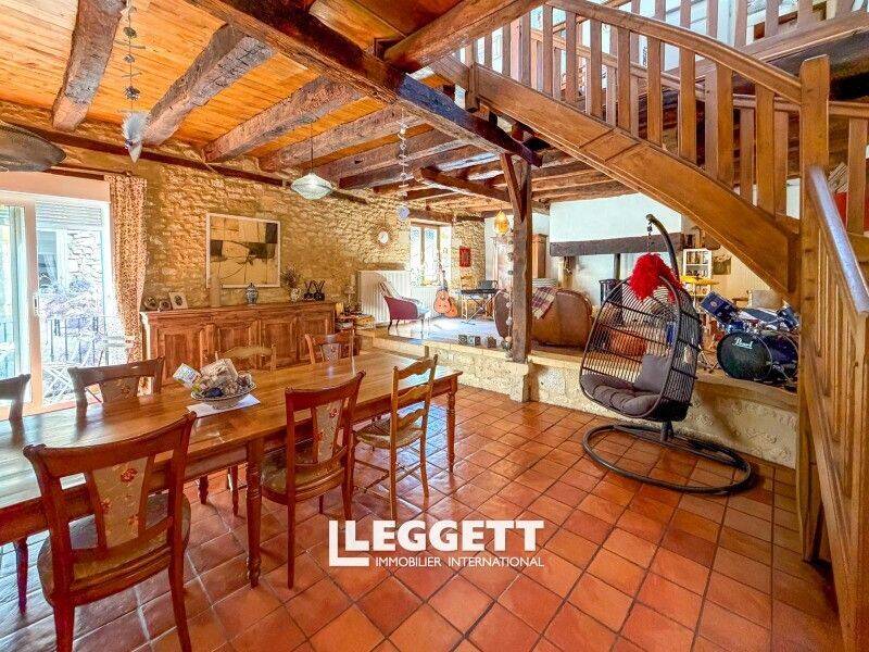 Maison à vendre, 200m², MONTIGNAC
