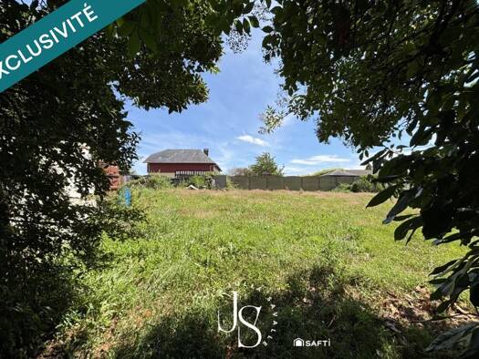 Terrain constructible à vendre 72 000 € 811 m² de terrain Parc-d'Anxtot 76210