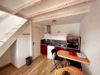 Maison à louer 490 € 2 pièces 1 chambre 23 m² 50 m² de terrain La Roche sur Yon 85000