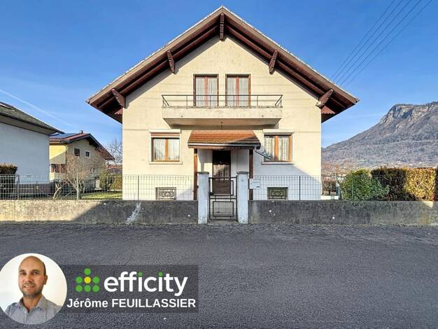 Maison de ville à vendre 299 000 € 6 pièces 5 chambres 120 m² 450 m² de terrain La Serdagne Est Cluses 74300