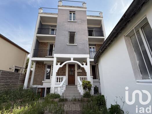 Maison à vendre 549 000 € 6 pièces 4 chambres 124 m² 125 m² de terrain Plateau Nanterre 92000