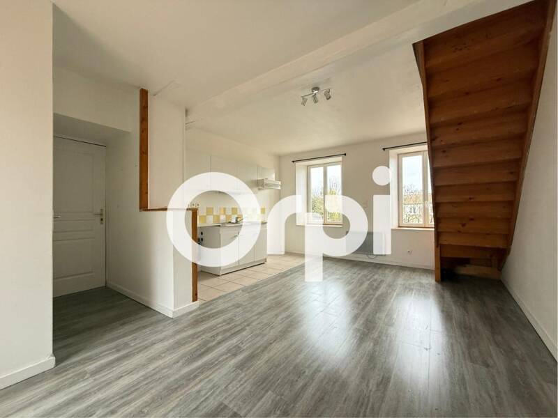 Maison à louer, 62m², MURON