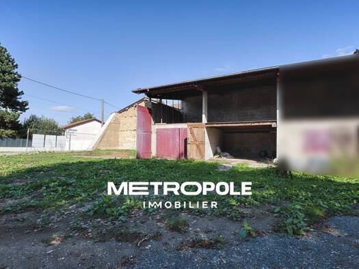 Maison à vendre 69 000 € 5 pièces 4 chambres 165 m² 350 m² de terrain Succieu 38300