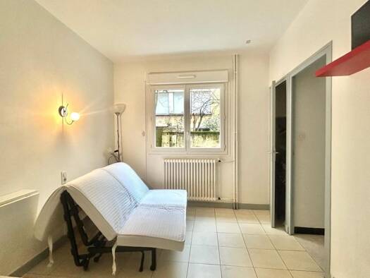 Appartement à louer - logement étudiant 424 € 1 pièce 15,2 m² RDC Périgueux 24000