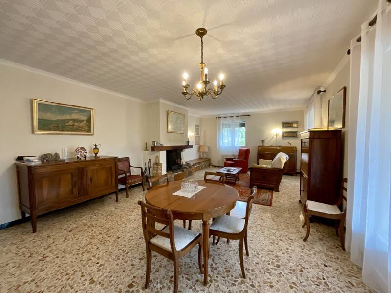 Maison à vendre, 150m², POMEROLS