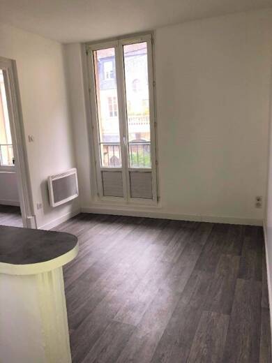 Appartement à louer 502 € 2 pièces 1 chambre 25,5 m² 1er étage Centre Ville-Petit Margny Compiègne 60200
