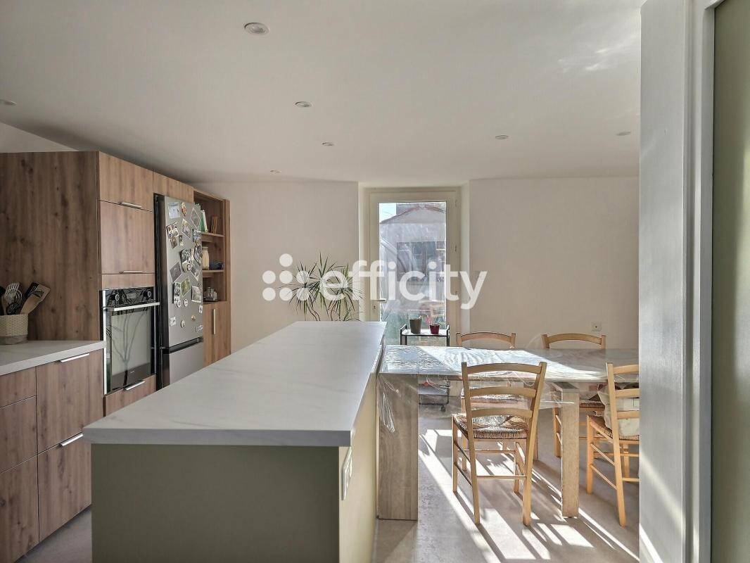 Maison à vendre, 122m², SAINT HILAIRE LA PALUD