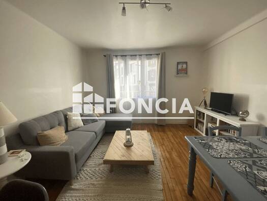 Appartement à louer 663 € 3 pièces 2 chambres 65,4 m² RDC/5 Centre Ville Douarnenez 29100