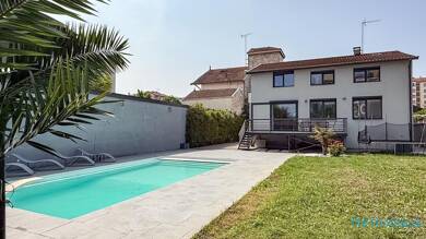 Maison à vendre 999 000 € 7 pièces 6 chambres 300 m² Cusset Villeurbanne 69100