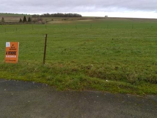 Terrain constructible viabilisé à vendre 28 000 € 1 115 m² de terrain Hargicourt 02420