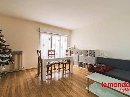 Appartement à vendre 94 000 € 2 pièces 1 chambre 50 m² RDC Croix Rouge-Haut de Murigny Reims 51100