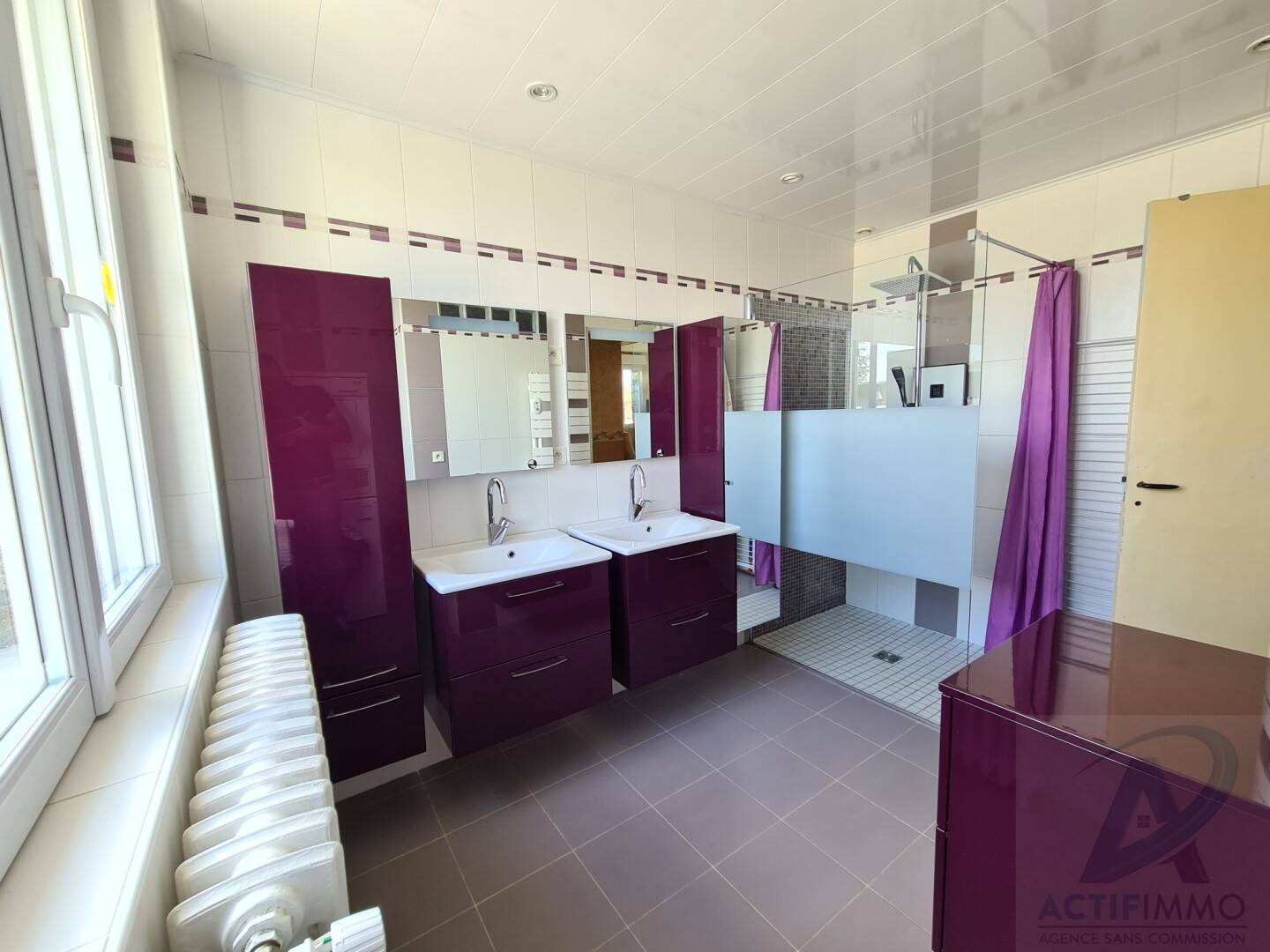 Maison à vendre, 183m², SAINT GEORGES DES GROSEILLERS