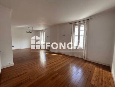 Maison à louer 875 € 4 pièces 3 chambres 124,5 m² Champ de Foire Cognac 16100