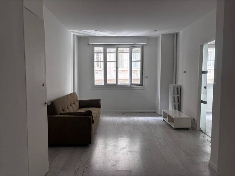 Maison à louer, 43m², NICE