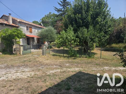 Maison à vendre 97 000 € 4 pièces 3 chambres 126 m² 5 502 m² de terrain Condéon 16360
