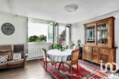 Appartement à vendre 199 000 € 4 pièces 2 chambres 64 m² 4 étages Champvert-Point du Jour-Saint Irénée Lyon 5ème 69005