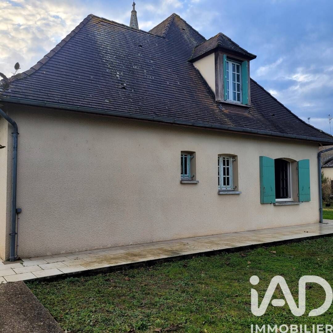 Maison à vendre, 164m², SAINT PIERRE D'EYRAUD