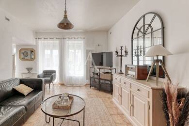 Maison à vendre 225 000 € 5 pièces 3 chambres 135 m² 378 m² de terrain La Bruffiere 85530