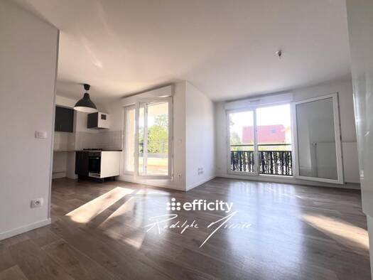 Appartement à vendre 189 000 € 3 pièces 2 chambres 62,19 m² 1er étage Goise-Champommier-Champclairot Niort 79000