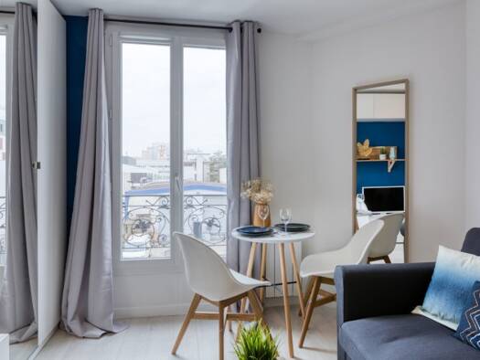 Studio à louer - logement étudiant 677 € 1 pièce 15 m² 2ème étage Paul Bert Aubervilliers 93300
