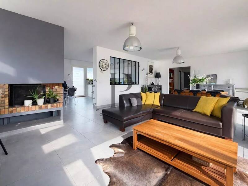 Maison à vendre, 222m², MERIGNAC