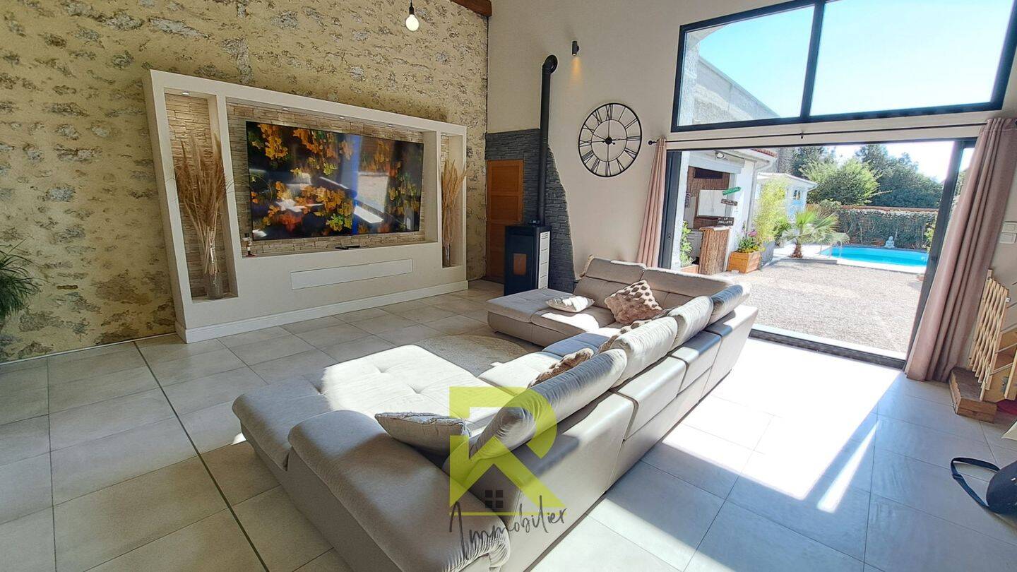 Maison à vendre, 297m², NISSAN LEZ ENSERUNE