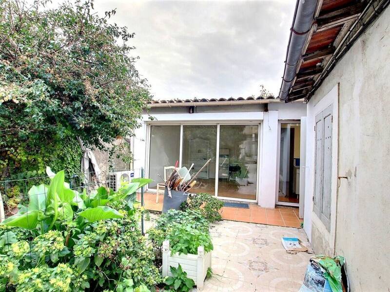 Maison à louer, 33m², MARSEILLE 5E