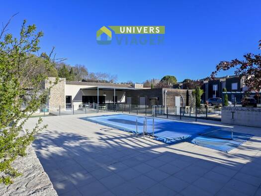 Appartement en viager occupé Bouquet 71 000 € 3 pièces 2 chambres 77 m² La Celle 83170