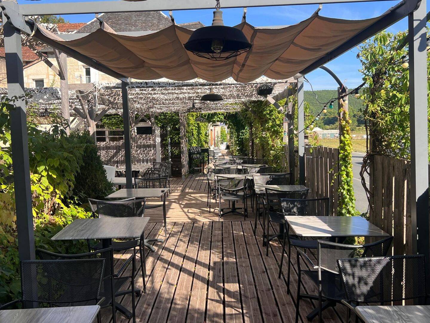 Maison à vendre, 250m², MONTIGNAC