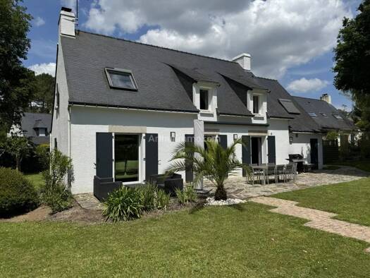 Maison à vendre 654 000 € 6 pièces 4 chambres 161,8 m² Brech 56400