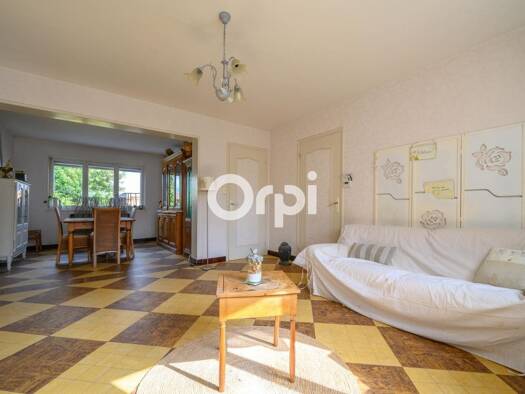 Maison à vendre 140 890 € 4 pièces 3 chambres 107,8 m² 749 m² de terrain Nord Est Lens 62300