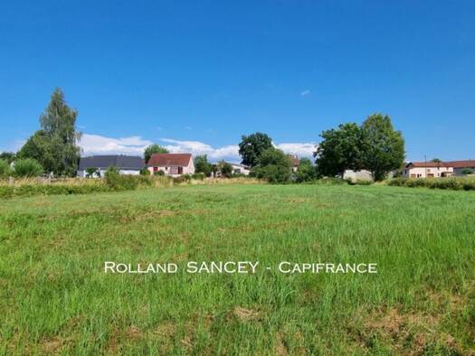 Maison à vendre 111 000 € 5 pièces 3 chambres 101 m² 3 062 m² de terrain Frotey-lès-Lure 70200