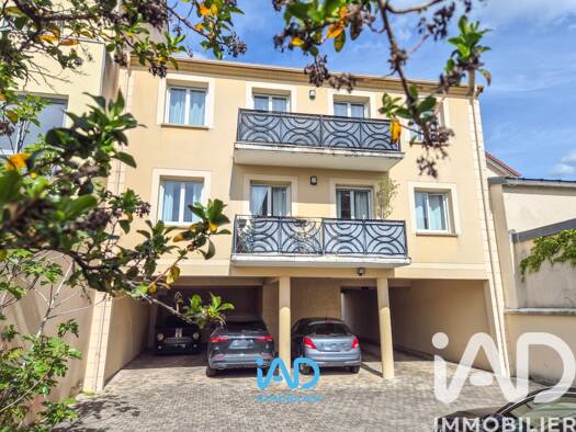 Appartement à vendre 209 000 € 3 pièces 2 chambres 67 m² Étage 2/2 Gassicourt Mantes-la-Jolie 78200