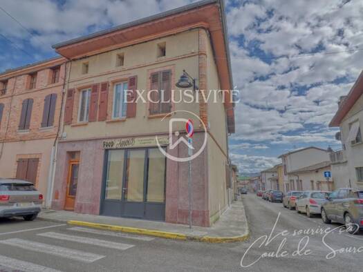 Maison de ville à vendre 100 000 € 5 pièces 2 chambres 176 m² 167 m² de terrain Beaumont-de-Lomagne 82500