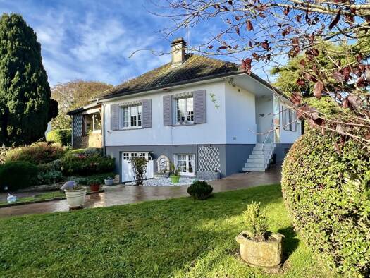 Maison de plain-pied à vendre 332 000 € 5 pièces 3 chambres 100 m² 1 200 m² de terrain Biéville-Beuville 14112