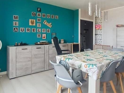 Appartement à vendre 86 000 € 4 pièces 2 chambres 75,4 m² Étage 8/15 Bords de Loire-Grand mail Saint-Pierre-des-Corps 37700