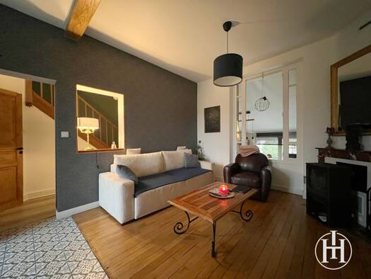 Maison à vendre 165 000 € 4 pièces 3 chambres 80 m² 928 m² de terrain Saint-Amand-Montrond 18200