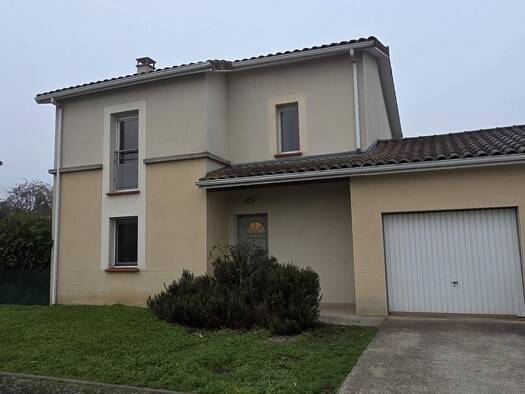 Maison à louer 1 280 € 4 pièces 3 chambres 82 m² 100 m² de terrain Beauzelle 31700