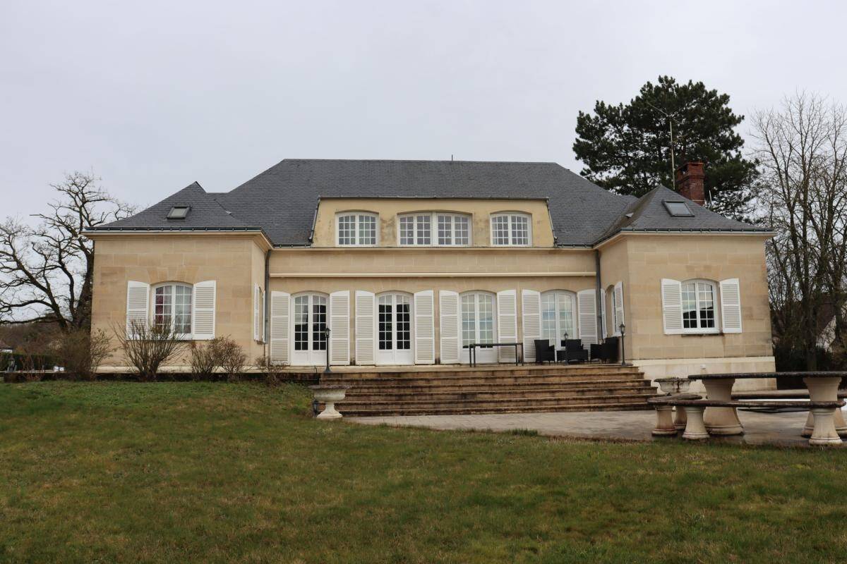 Maison à vendre, 400m², SAINT GEORGES SUR BAULCHE