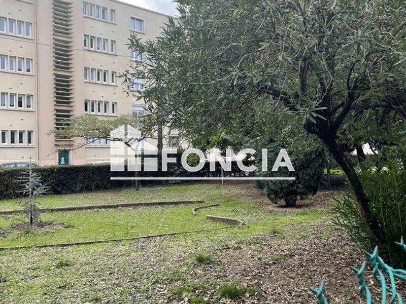 Maison à louer, 60m², NIMES