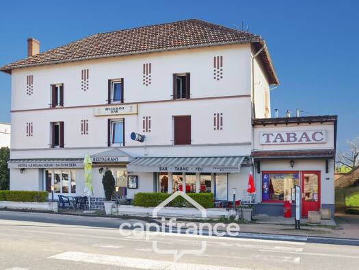 Immeuble à vendre 165 000 € 856 m² Paslières 63290