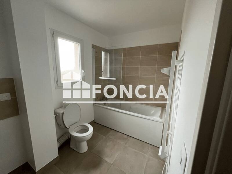 Maison à louer, 98m², AUNAY SOUS CRECY