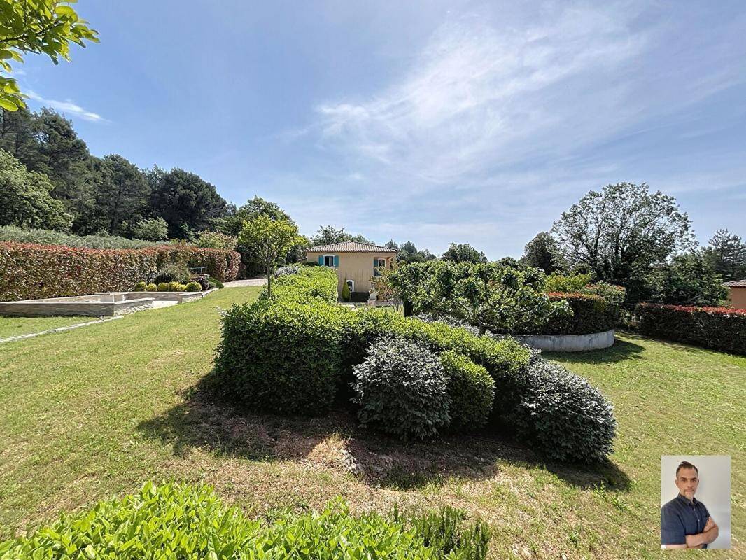 Maison à vendre, 137m², FLASSANS SUR ISSOLE