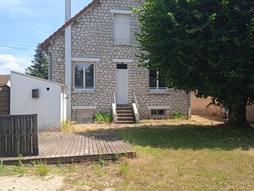 Maison à louer 854 € 4 pièces 2 chambres 89 m² Châlette-sur-Loing 45120