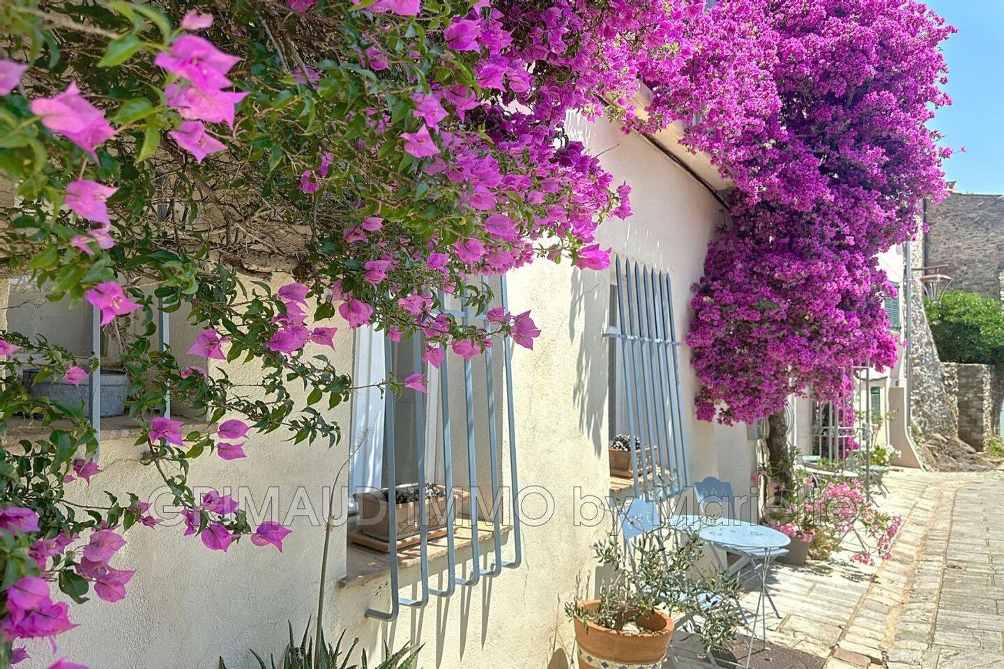 Maison à vendre, 77m², GRIMAUD