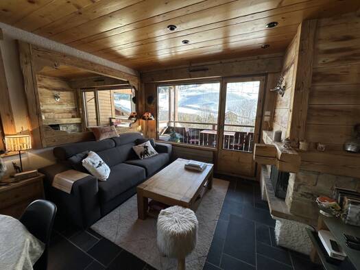 Duplex à vendre 410 000 € 4 pièces 3 chambres 51,5 m² Étage 1/2 Le Grand-Bornand 74450