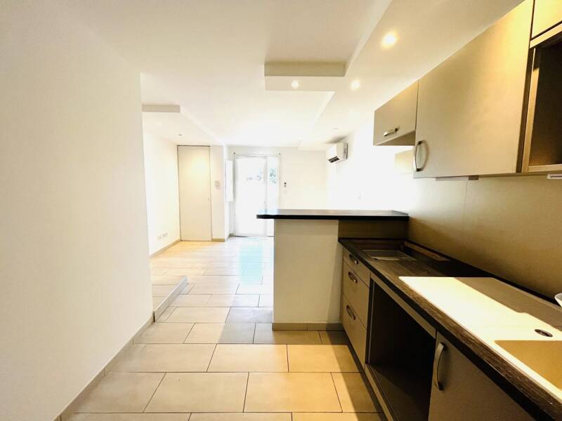 Maison à louer, 48m², ARLES