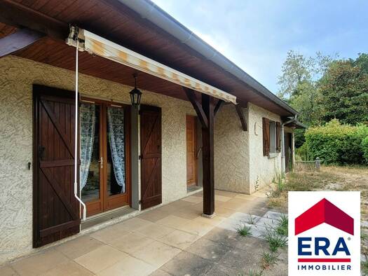 Maison de plain-pied à vendre 260 000 € 2 pièces 1 chambre 71 m² 5 485 m² de terrain Les Avenières Veyrins-Thuellin 38630